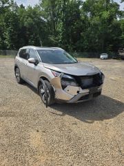 2025 Nissan Rogue SL FWD - Exterior Front Right Corner Image